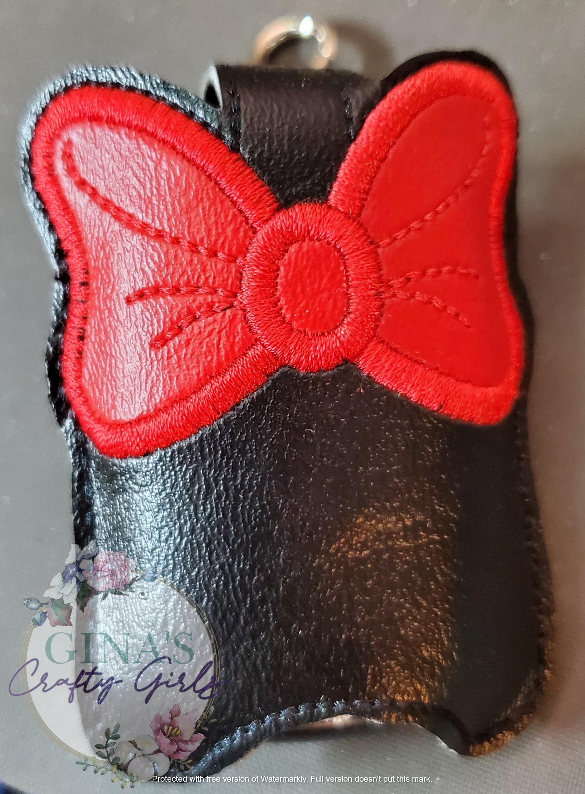 Minnie Bow Hand Sanitizer Holder